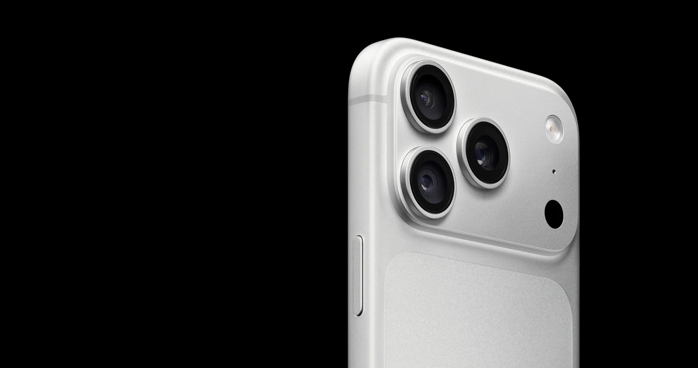 iPhone 18 Pro Max 1TB Silver (eSim) — экран